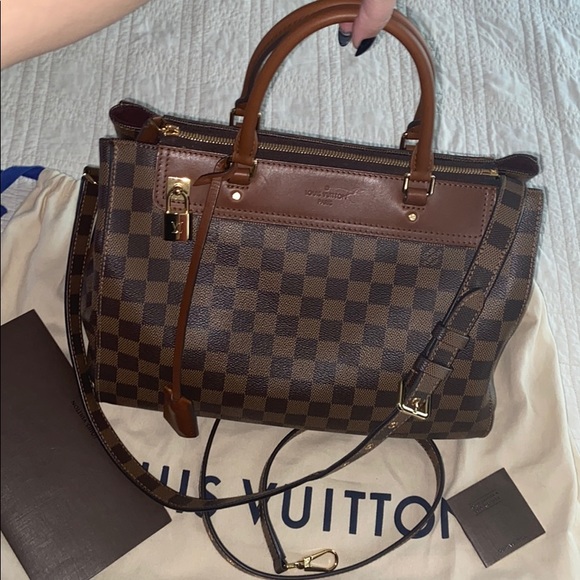 Louis Vuitton Handbags - Louis Vuitton Greenwich discontinued 🌟classic🌟